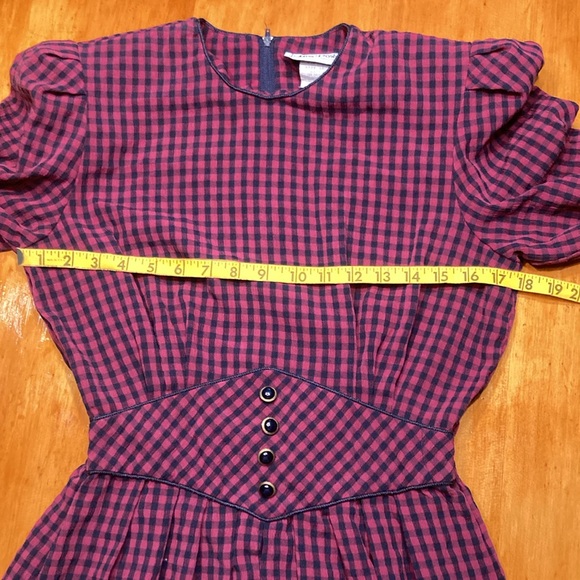 Miss Dorby Vintage Midi Dress - Host Pick - Picture 8 of 11